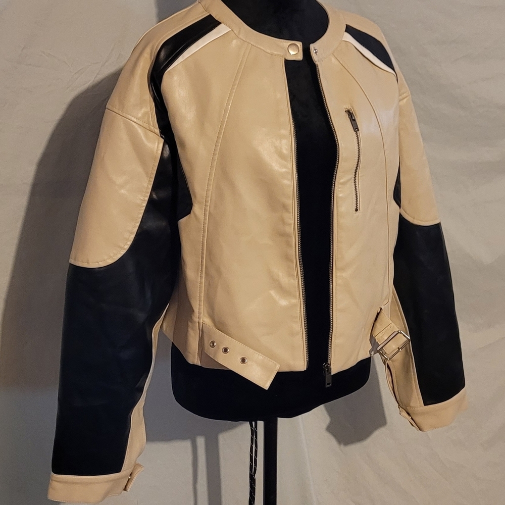 Women's Beige and Black Color Block Cropped Faux Leather Bomber Racing Jacket,XL